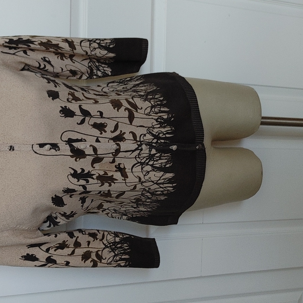 Notations Sweater - image 3